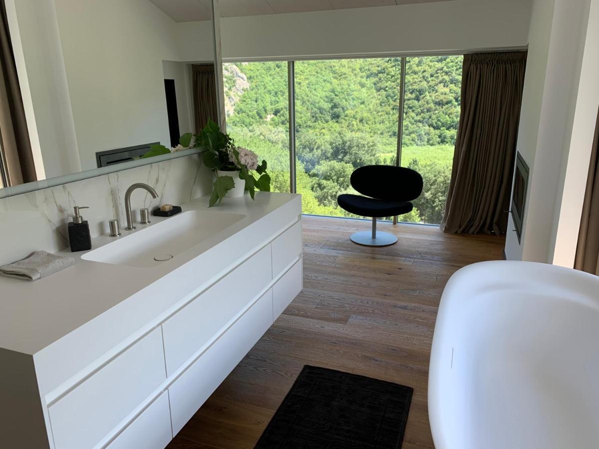La Forestale - La Suite Royale Acqualagna Extérieur photo